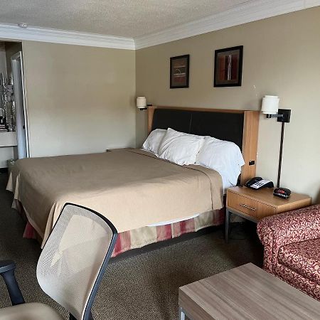 Southern Lodge Orangeburg Esterno foto